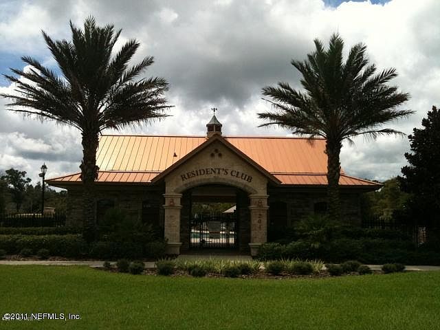 2nd image of 430 WALNUT Drive #2706