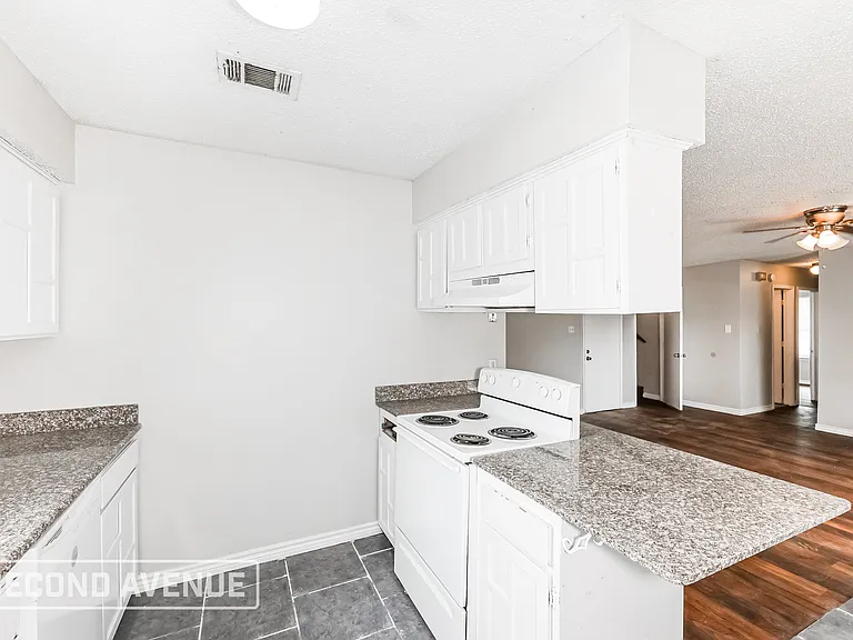 3510 Daniel Dr — Photo 10