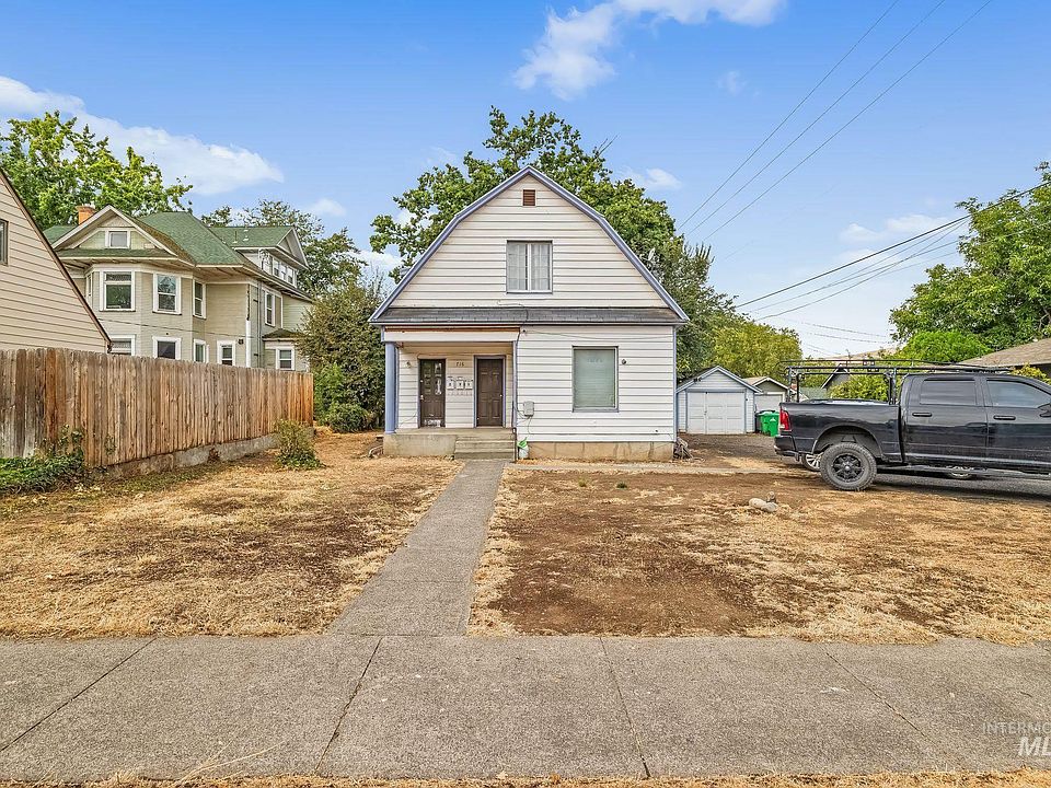 1st image of 716 10th St