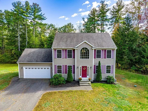 21 Nakomo Drive, Litchfield, NH 03052