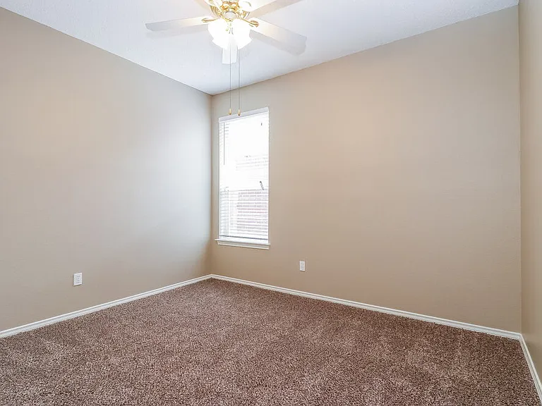 3507 Cydnie Ann Ct — Photo 10