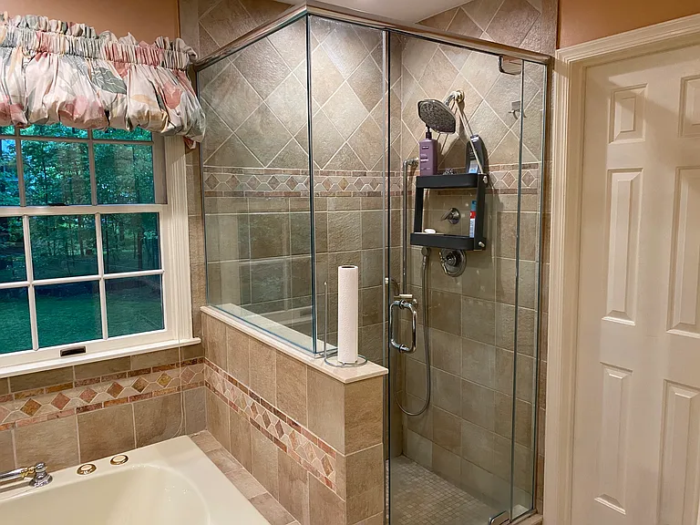 7700 Warfield Rd — Photo 40