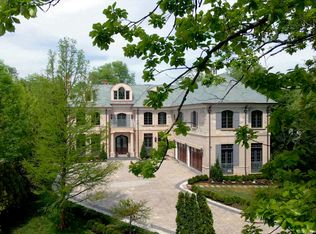 513 Sheridan Rd, Kenilworth, IL 60043