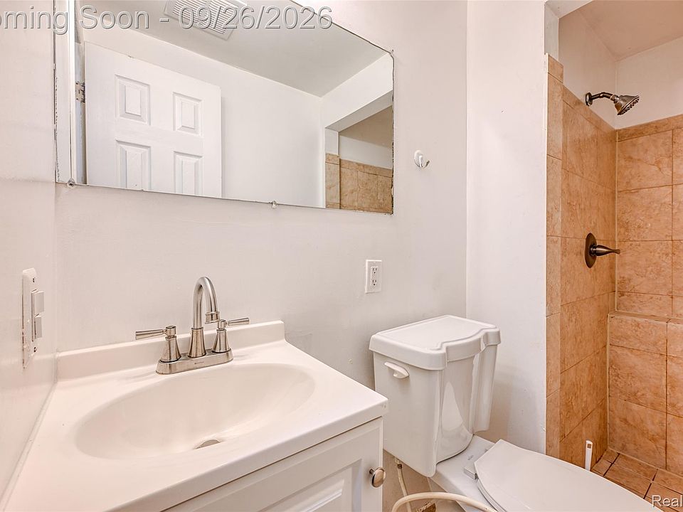 14377 Cranston St, photo 25