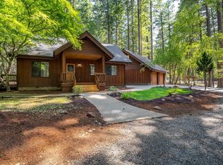 155 Daily Ln, Grants Pass, OR 97527