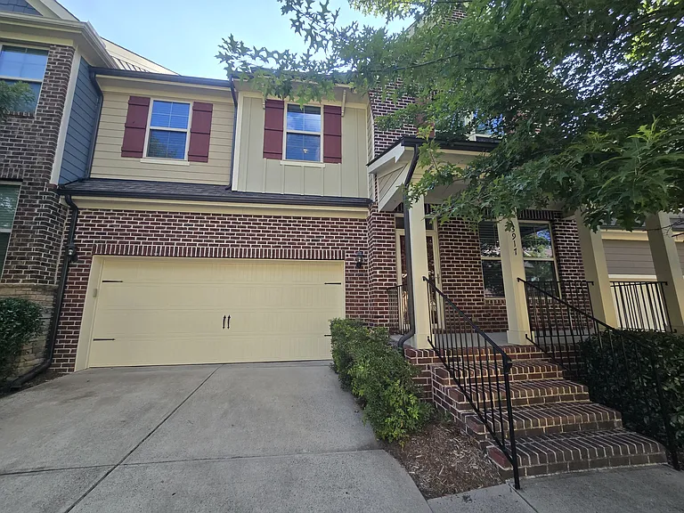 3917 Valley Side Ct — Photo 2