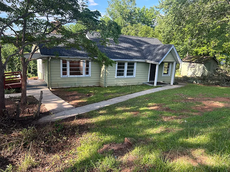 3424 Geer Hwy — Photo 2