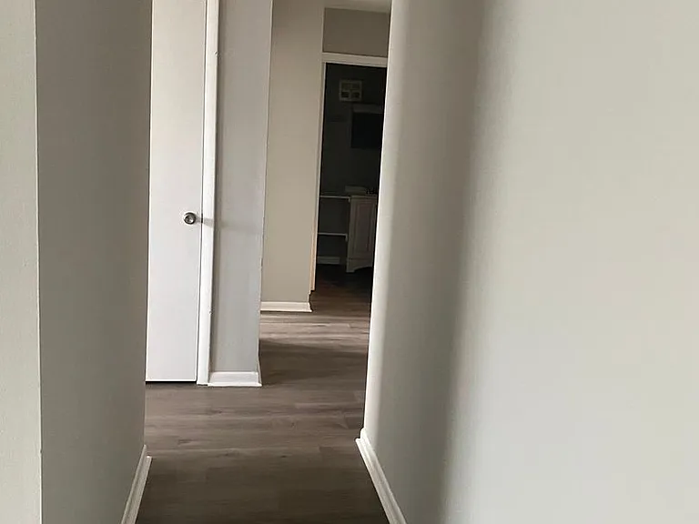 14315 S Pennsylvania Ave — Photo 5