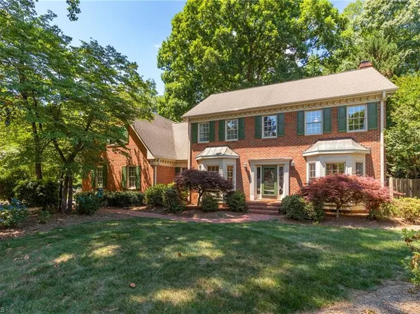 3106 Cabarrus Dr, Greensboro, NC 27407