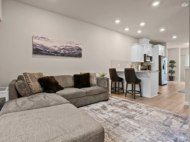 10408 SW Akilean Ter — Photo 4