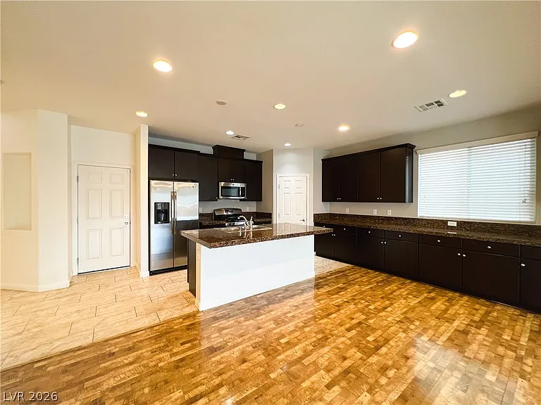 6423 Pochman Mesa St — Photo 12