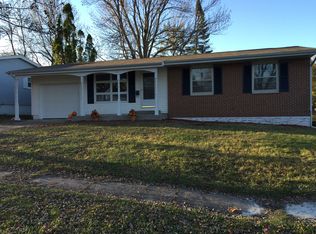 5826 Eastview Ave SW, Cedar Rapids, IA 52404