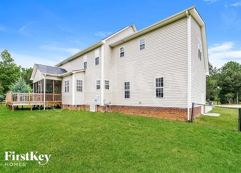 414 Winfred Dr — Photo 14