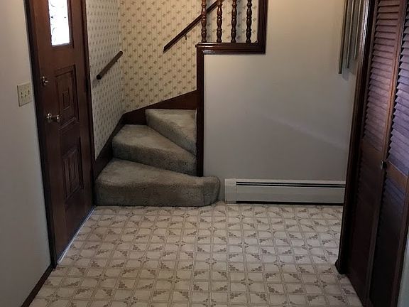 4th image of 1810 Dakota Ave