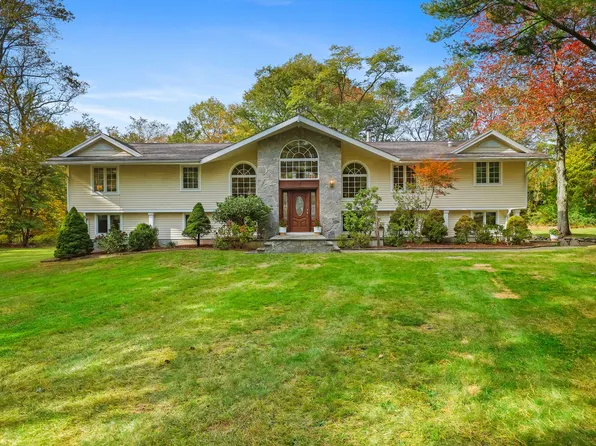 2190 Sturges Highway, Fairfield, CT 06880