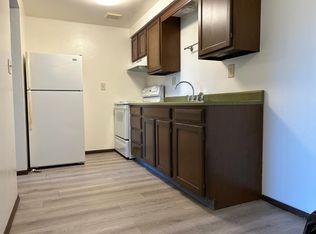 79 Wallace Dr APT D, Irwin, PA 15642