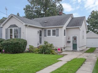 2848 Royle St, Bellmore, NY 11710