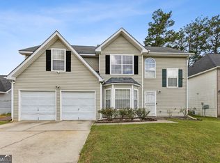 5319 Sapphire Cir, Ellenwood, GA 30294