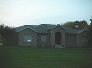 109 Clingan Rd, Struthers, OH 44471