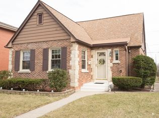 5127 N Oconto Ave, Harwood Heights, IL 60706