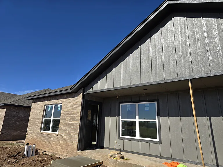 3611 Frontier Ave — Photo 5