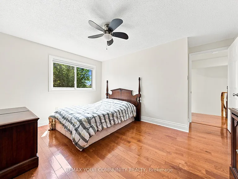 1544 Greenbriar Dr — Photo 30