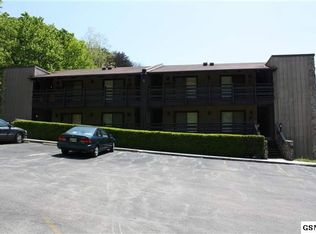 1081 Cove Rd #U1033, Sevierville, TN 37876