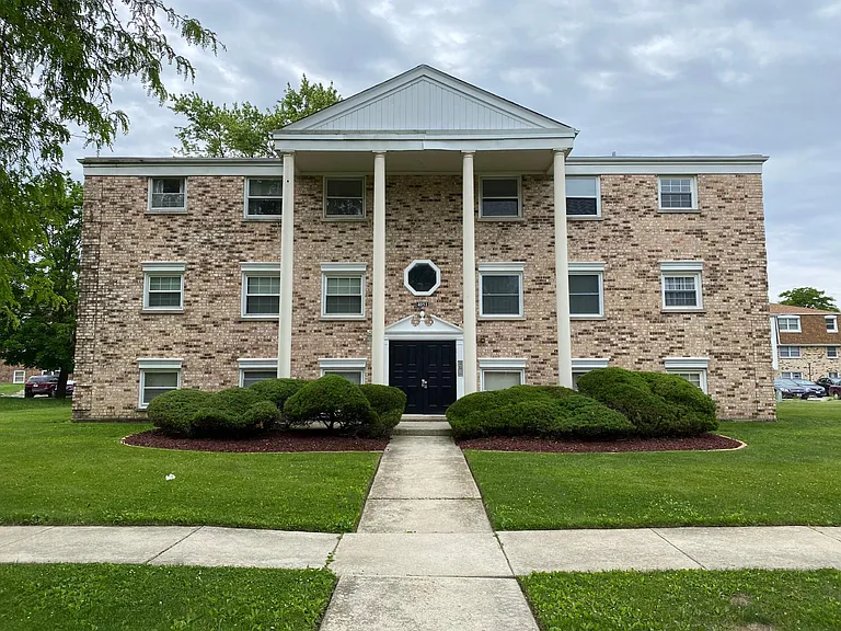 4051 Charleston Rd #1E — Photo 1