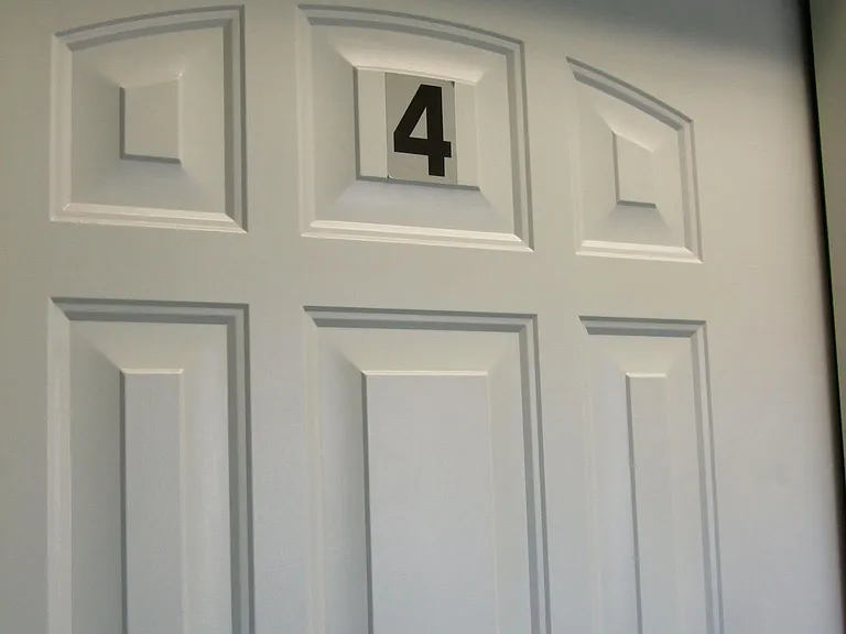 24 Pleasant St #4 — Photo 2