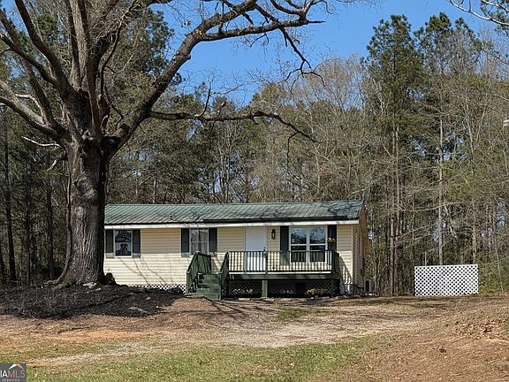 2nd image of 107 S Gates Rd