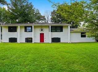 1021 Myrtle Ave, Dixon, IL 61021