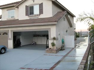 30446 Vineyard Ln, Castaic, CA 91384