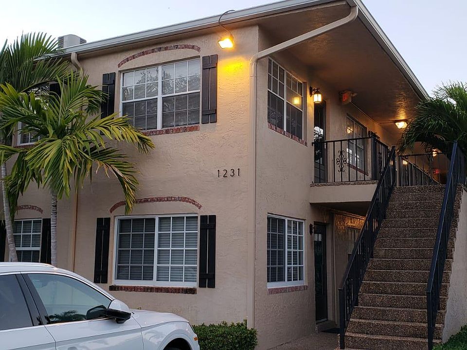 1st image of 1231 SE 1st St APT 8
