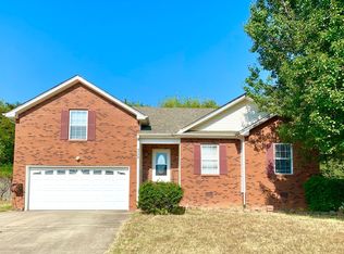 1772 Ridge Runner Ct, Clarksville, TN 37042
