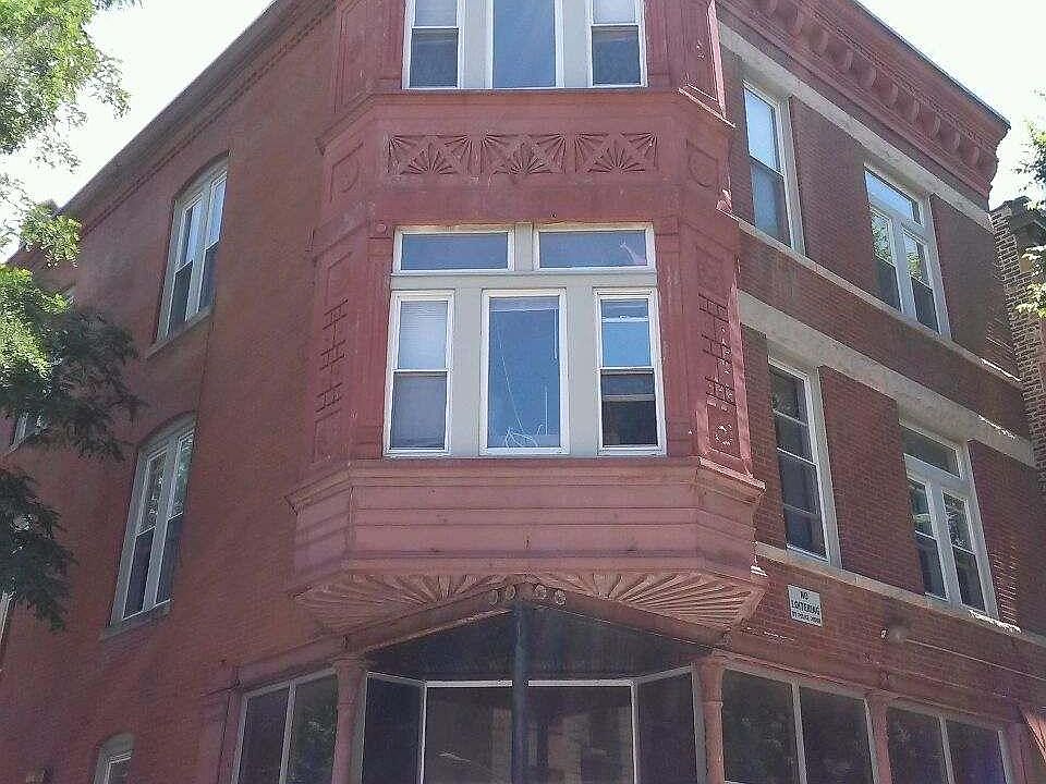 1st image of 1857 N Washtenaw Ave #3