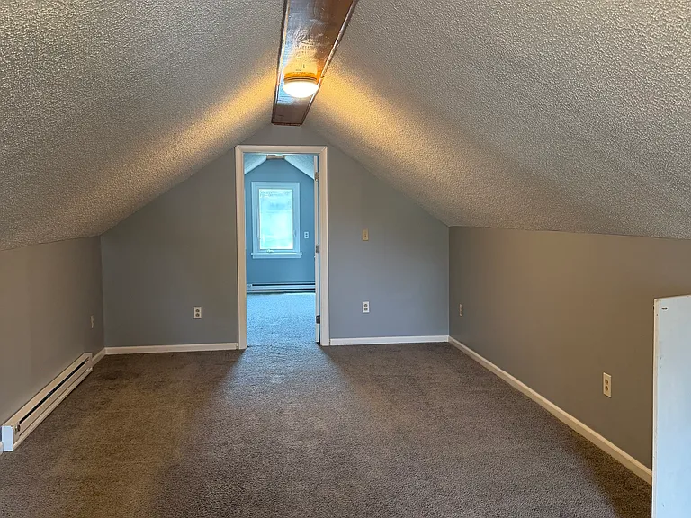 34 Goodrich St — Photo 10