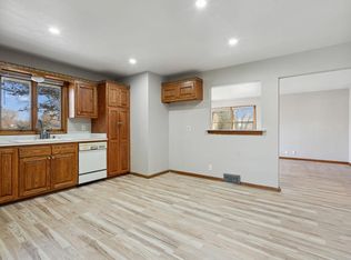 5311 W Hemlock Rd, Milwaukee, WI 53223