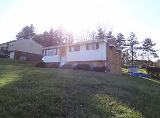 295 Cortez Dr, Washington, PA 15301