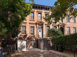 3 3rd Pl, Brooklyn, NY 11231