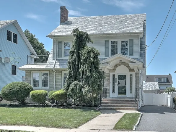 1016 Byron Ave, Elizabeth City, NJ 07208