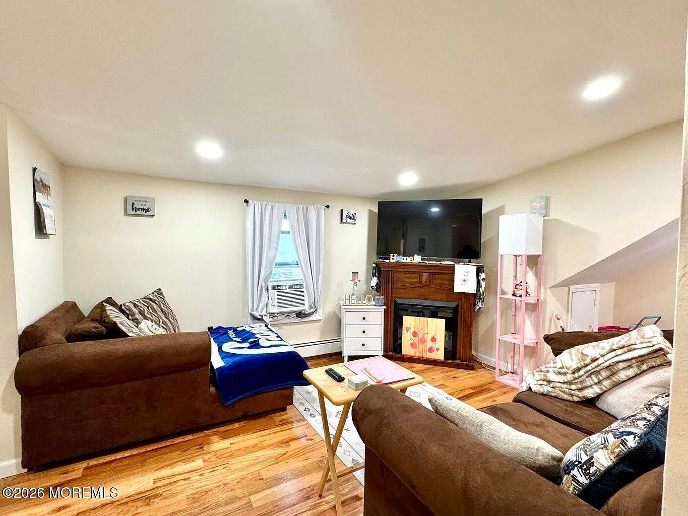 2 bed, $2,100 — Photo 3