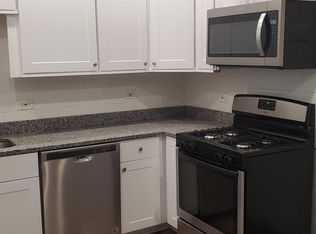 1328 W 19th St, Chicago, IL 60608