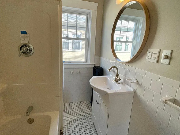 9 Paine Ave #2 — Photo 16
