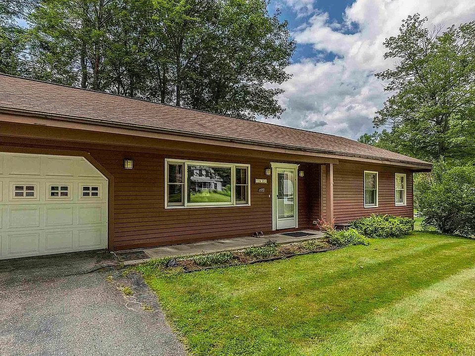 42 Cottage Cir