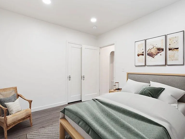 1479 E Roosevelt Ave — Photo 6