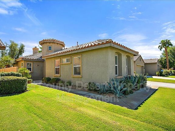2nd image of 82743 Scenic Dr