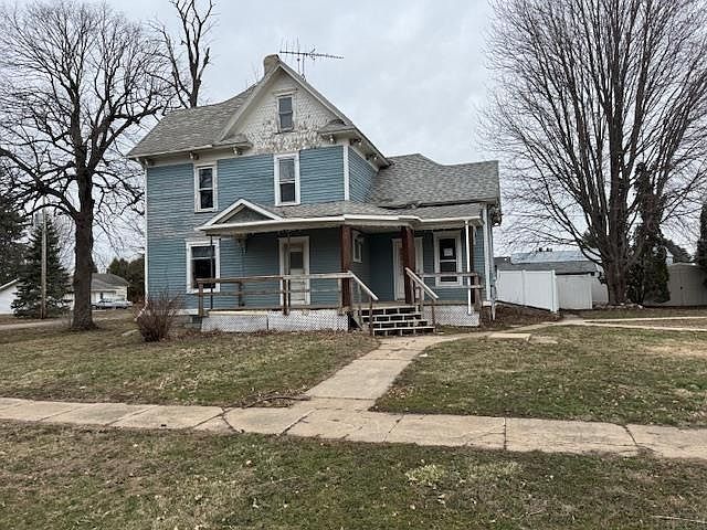 1st image of 1671 468th St