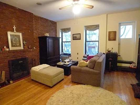 Rented by Level Group | media 43