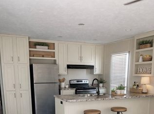 125 Dogwood St #404, Daleville, AL 36322