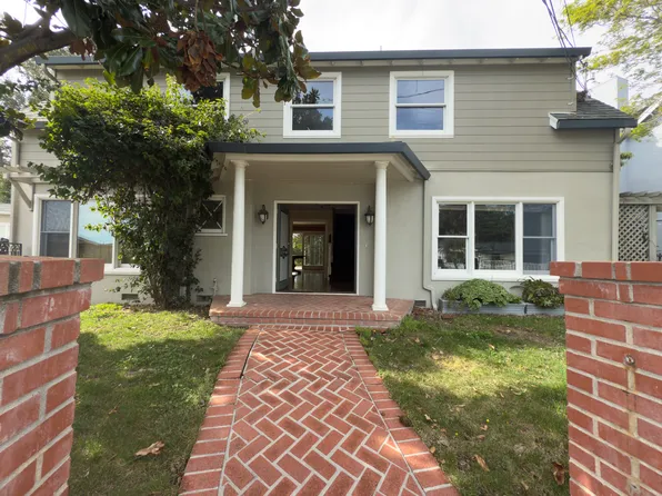 7 Aquinas Dr, San Rafael, CA 94901